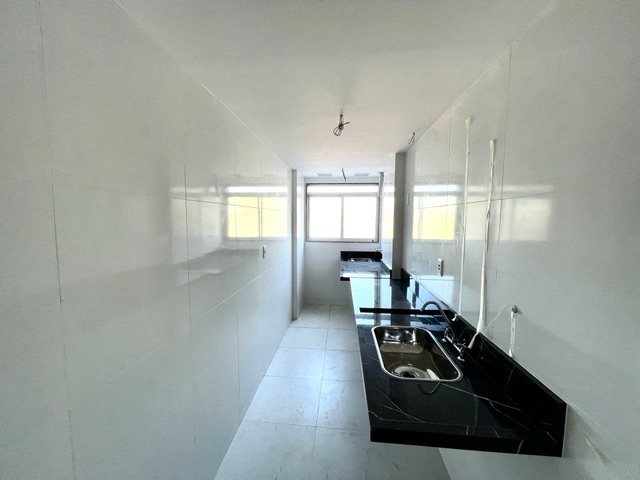 Apartamento com 71m² 2 quartos e 2 banheiros, à venda, no bairro Taquara em Rio de Janeiro