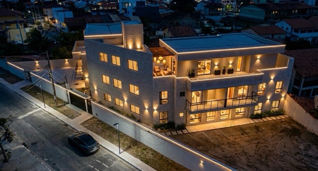 Apartamento com 1250m² 2 quartos e 1 banheiro, à venda, no bairro Peró em Cabo Frio