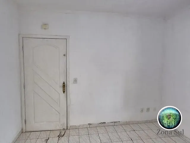 Apartamento 2 quartos e 1 banheiro, à venda ou para alugar, no bairro Vila Hortência em Sorocaba