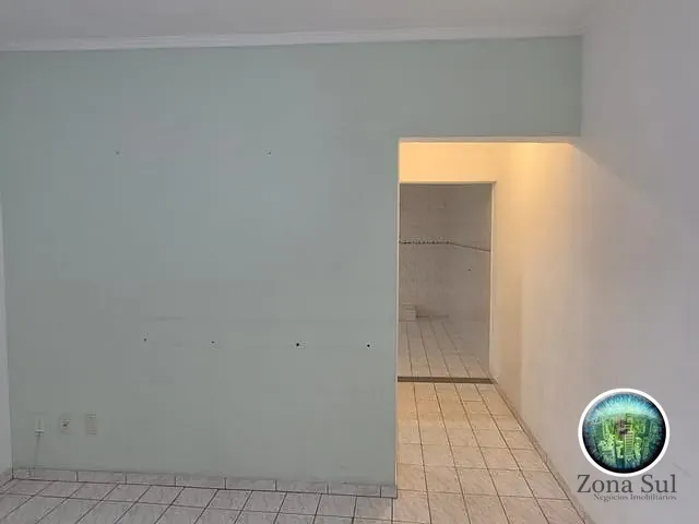 Apartamento 2 quartos e 1 banheiro, à venda ou para alugar, no bairro Vila Hortência em Sorocaba