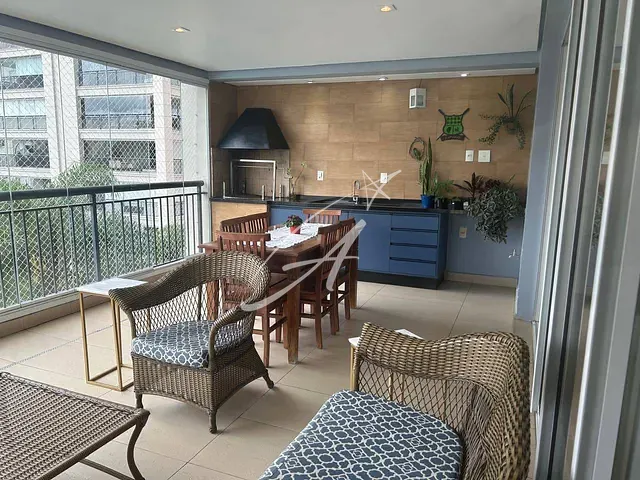 Apartamento com 192m² 4 quartos e 5 banheiros, para alugar, no bairro Tatuapé em São Paulo