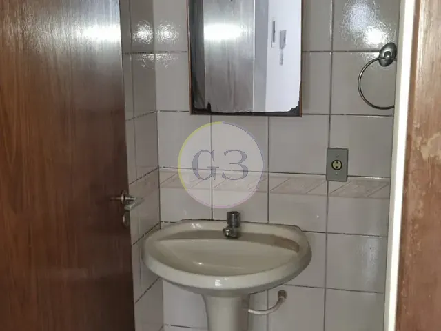 Apartamento 1 quarto e 1 banheiro, para alugar, no bairro Centro em Pelotas