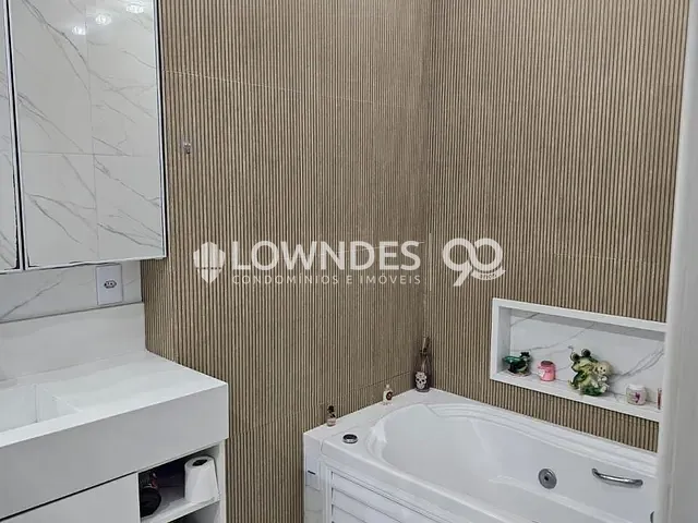 Apartamento com 184m² 3 quartos e 1 banheiro, à venda, no bairro Copacabana em Rio de Janeiro