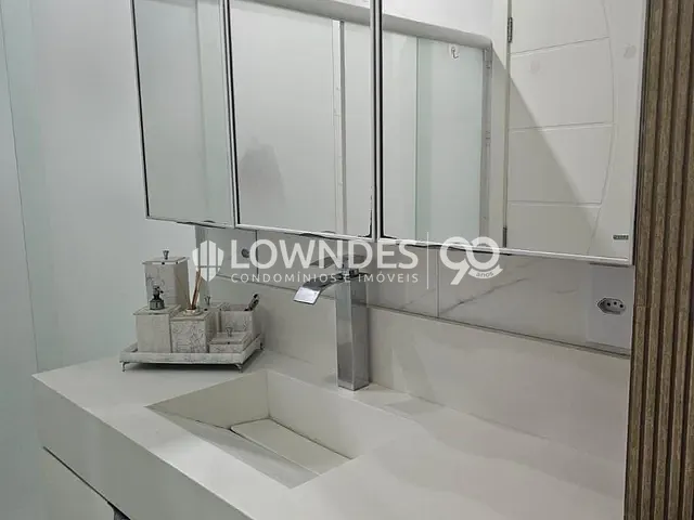 Apartamento com 184m² 3 quartos e 1 banheiro, à venda, no bairro Copacabana em Rio de Janeiro
