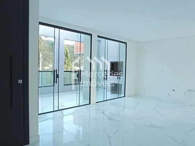 Apartamento com 135m² 3 quartos e 3 banheiros, à venda, no bairro Ressacada em Itajaí