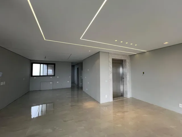 Apartamento com 10m² 3 quartos e 5 banheiros, à venda, no bairro Bela Suiça em Londrina