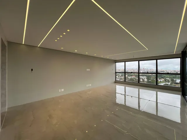 Apartamento com 10m² 3 quartos e 5 banheiros, à venda, no bairro Bela Suiça em Londrina