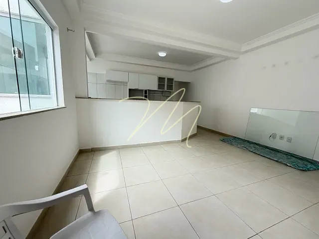 Apartamento 2 quartos e 2 banheiros, para alugar, no bairro Conquista em Ilhéus