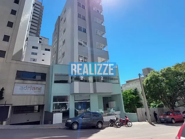 Apartamento 3 quartos e 2 banheiros, para alugar, no bairro Centro em Marau