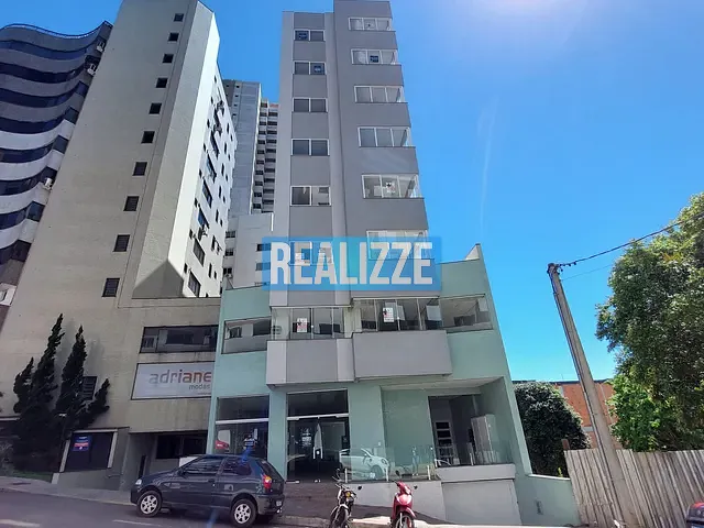 Apartamento 3 quartos e 2 banheiros, para alugar, no bairro Centro em Marau