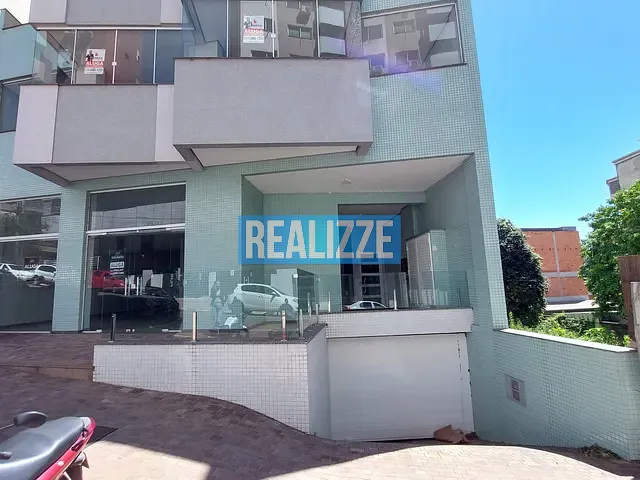 Apartamento 3 quartos e 2 banheiros, para alugar, no bairro Centro em Marau