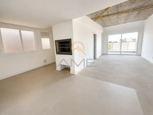 Apartamento 2 quartos e 2 banheiros, à venda, no bairro Centro em Pelotas