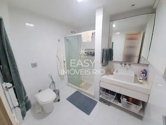 Apartamento com 100m² 3 quartos e 1 banheiro, à venda, no bairro Humaitá em Rio de Janeiro
