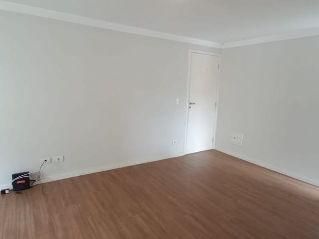 Apartamento 3 quartos e 2 banheiros, para alugar, no bairro Santa Felicidade em Curitiba
