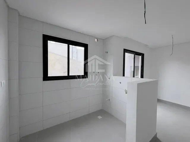 Apartamento com 63m² 2 quartos e 1 banheiro, à venda, no bairro Pedro Moro em São José dos Pinhais