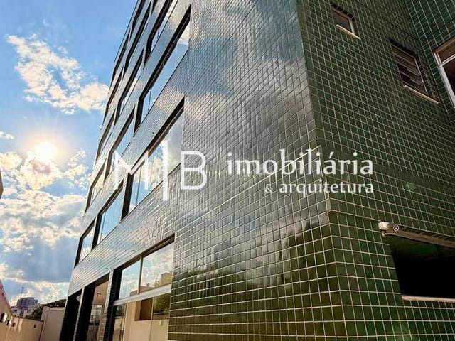 Apartamento 2 quartos e 2 banheiros, para alugar, no bairro Centro em Lavras