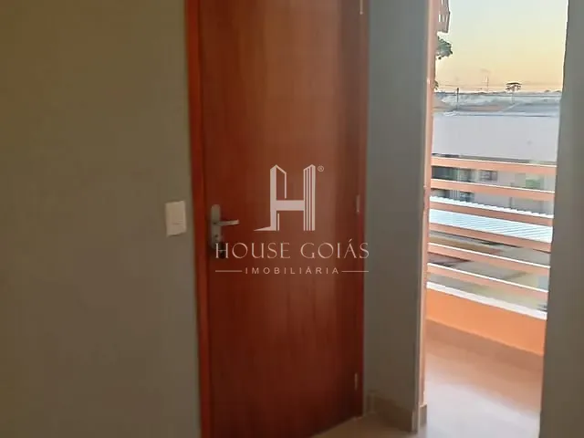 Apartamento 2 quartos e 1 banheiro, à venda, no bairro Chácaras Santa Luzia em Trindade