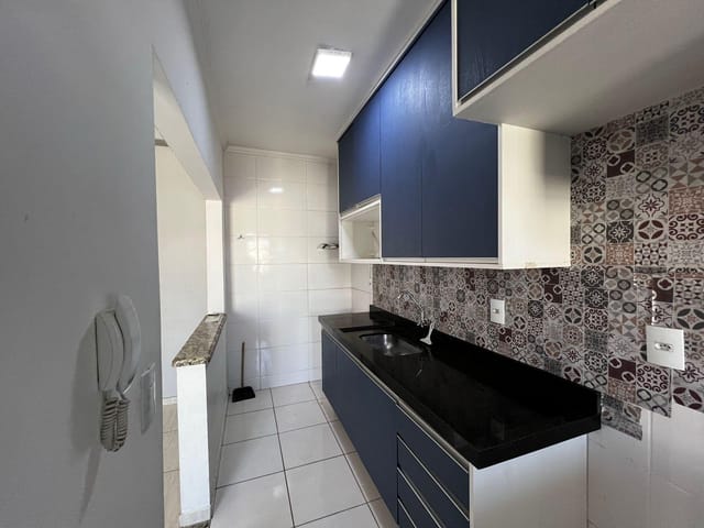 Apartamento 2 quartos e 1 banheiro, à venda, no bairro Residencial Jardim Ypê em Pouso Alegre