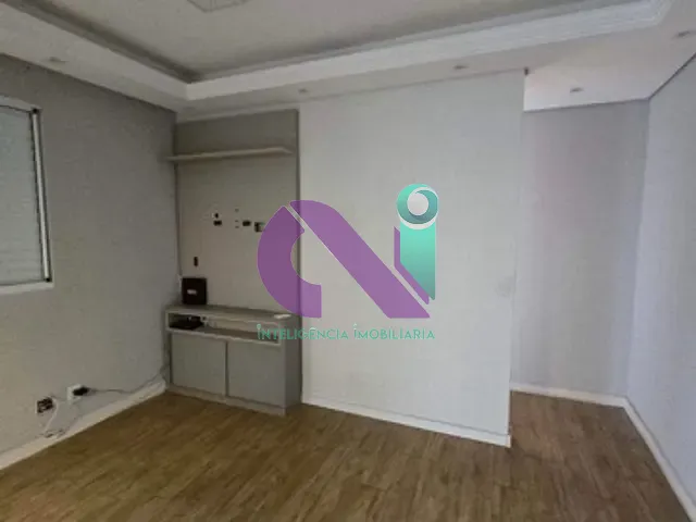 Apartamento com 52m² 2 quartos e 1 banheiro, para alugar, no bairro Padroeira em Osasco