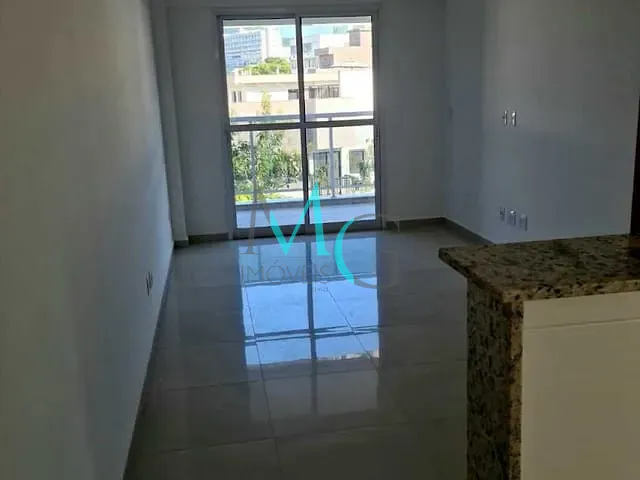 Apartamento 2 quartos e 2 banheiros, à venda, no bairro Praça da Bandeira em Rio de Janeiro