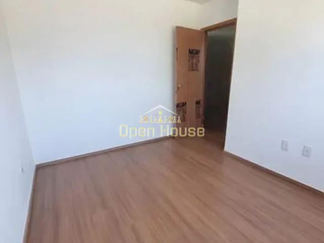 Apartamento 2 quartos e 1 banheiro, para alugar, no bairro São Luiz em Volta Redonda