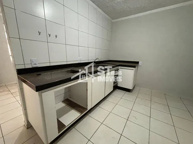 Apartamento com 70m² 2 quartos e 1 banheiro, à venda, no bairro Jardim Ipê em Andradas