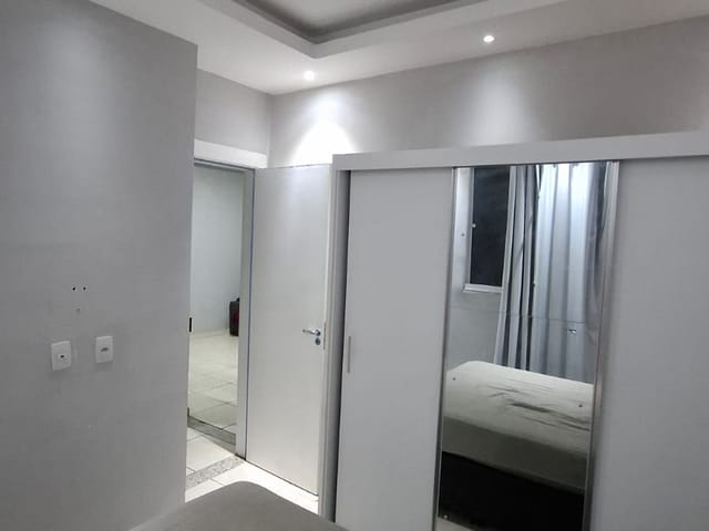 Apartamento 2 quartos e 1 banheiro, à venda, no bairro Cosmos em Rio de Janeiro