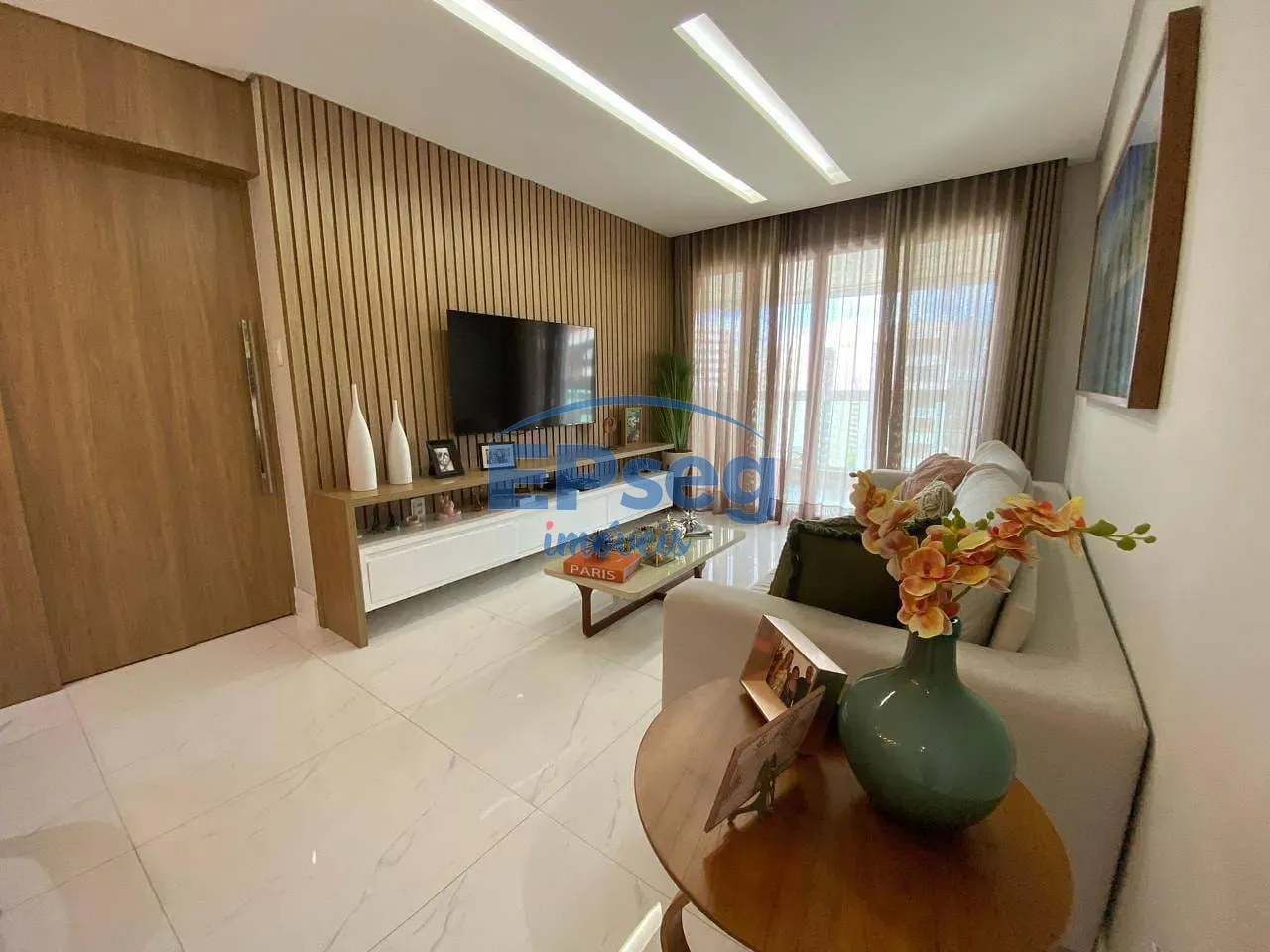 Apartamento, 3 quartos, 126 m² - Foto 2