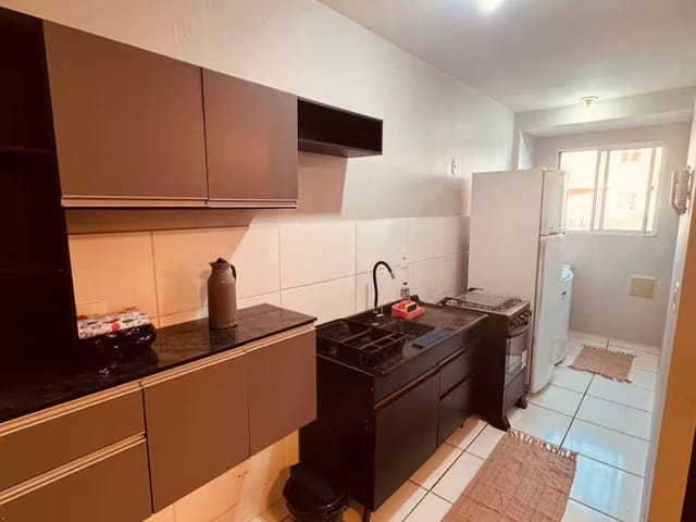 Apartamento 2 quartos e 1 banheiro, para alugar, no bairro Jardim Vitória em Cambé