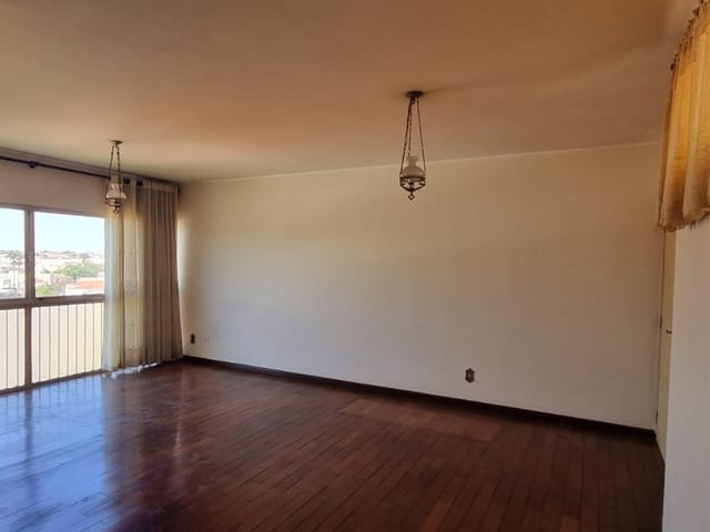 Apartamento com 143m² 2 quartos e 2 banheiros, à venda, no bairro Centro em São João da Boa Vista