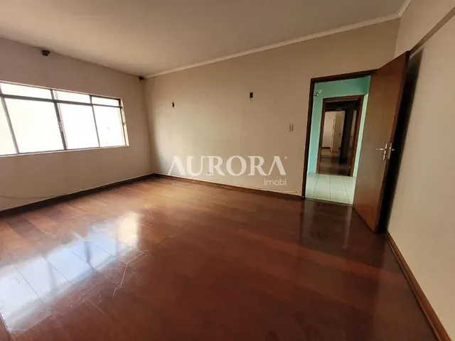 Apartamento com 172m² 3 quartos e 3 banheiros, à venda, no bairro Centro em Londrina