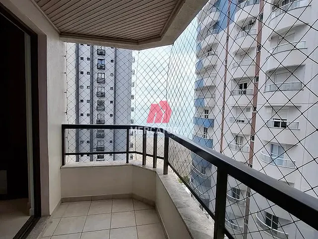 Apartamento com 158m² 3 quartos e 2 banheiros, à venda, no bairro Barra Sul em Balneário Camboriú
