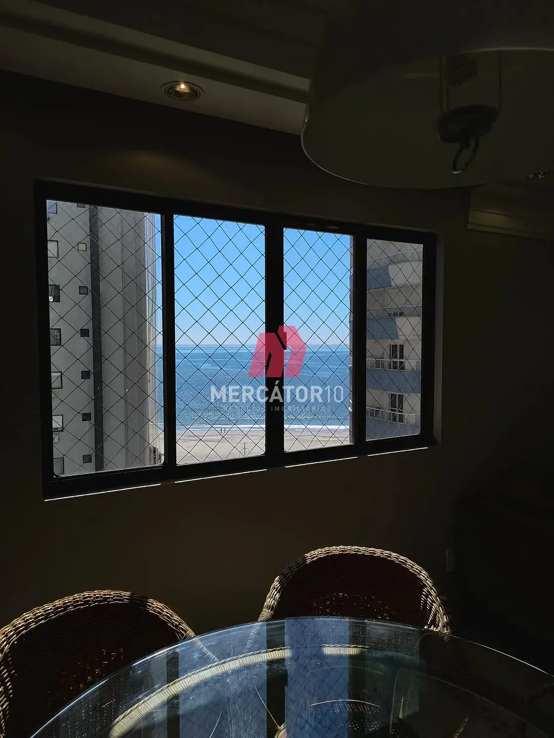 Apartamento com 3 Dormitórios no Bairro Barra Sul em Balneário Camboriú — foto 2