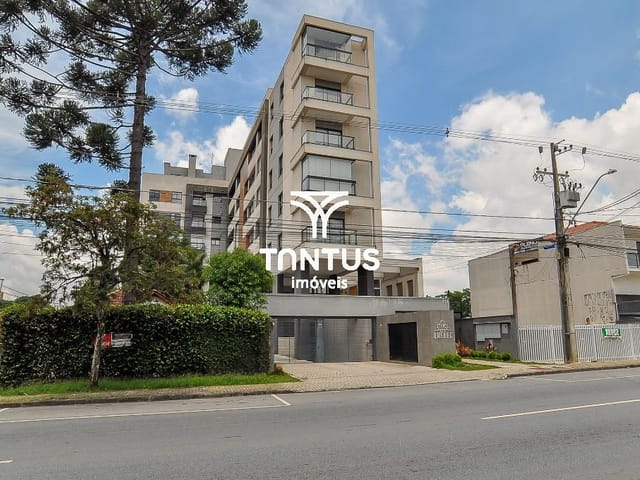 Apartamento 2 quartos e 1 banheiro, para alugar, no bairro Portão em Curitiba