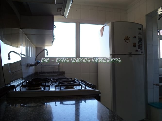 Apartamento para alugar com 2 quartos, 80m² - Foto 22