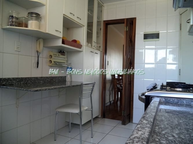 Apartamento para alugar com 2 quartos, 80m² - Foto 24