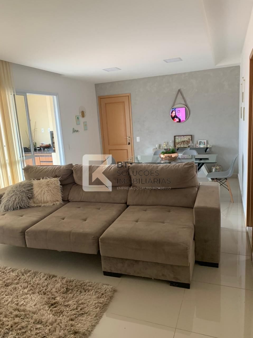 Apartamento para alugar com 3 quartos, 116m² - Foto 3