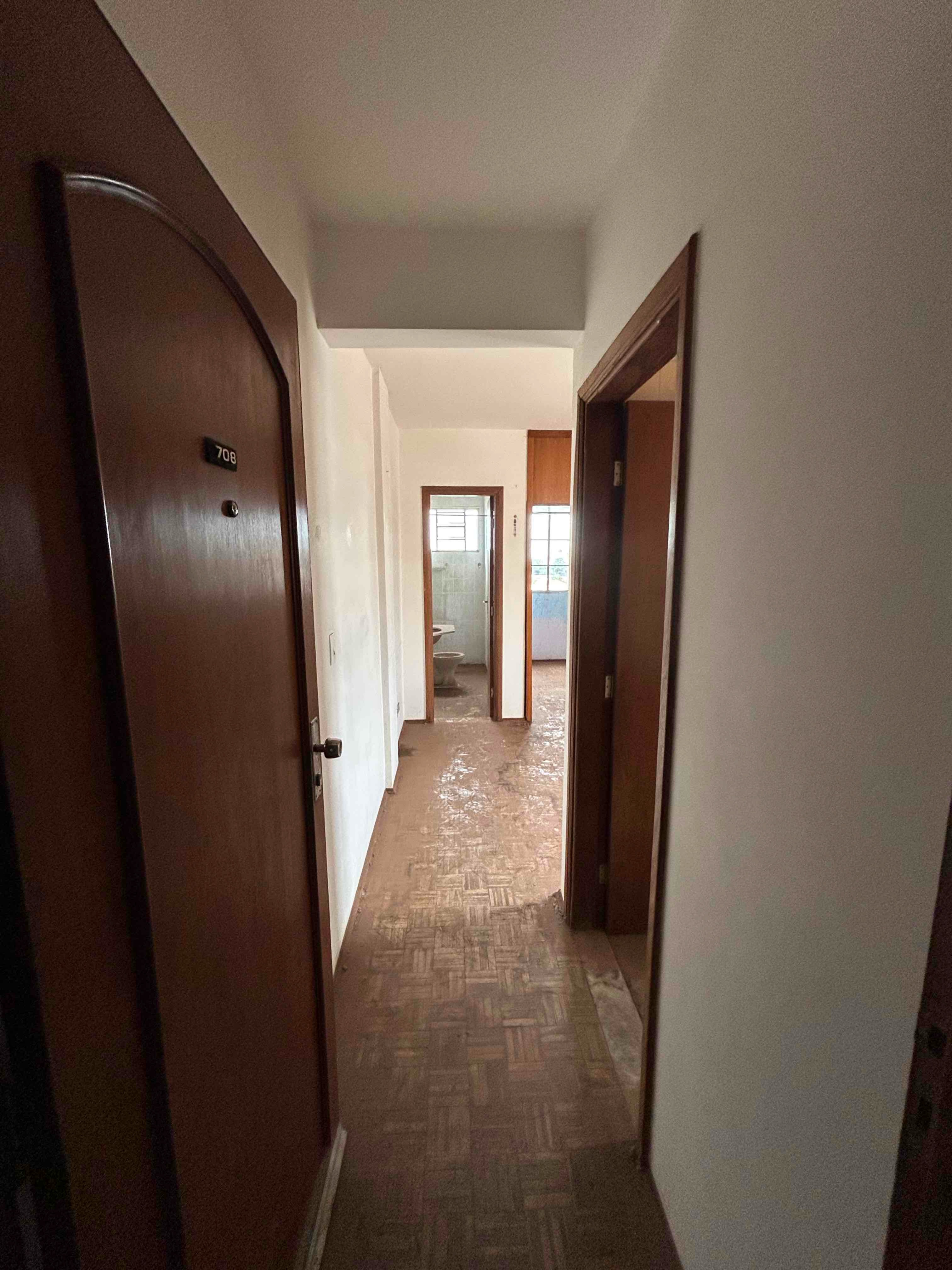 Apartamento à venda e aluguel com 1 quarto, 35m² - Foto 2