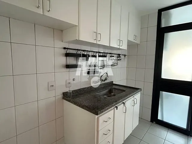 Apartamento 2 quartos e 1 banheiro, para alugar, no bairro Vila Olímpia em São Paulo