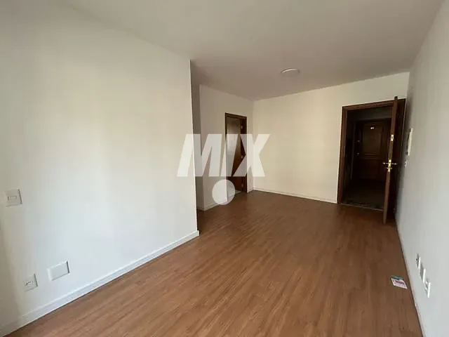 Apartamento 2 quartos e 1 banheiro, para alugar, no bairro Vila Olímpia em São Paulo