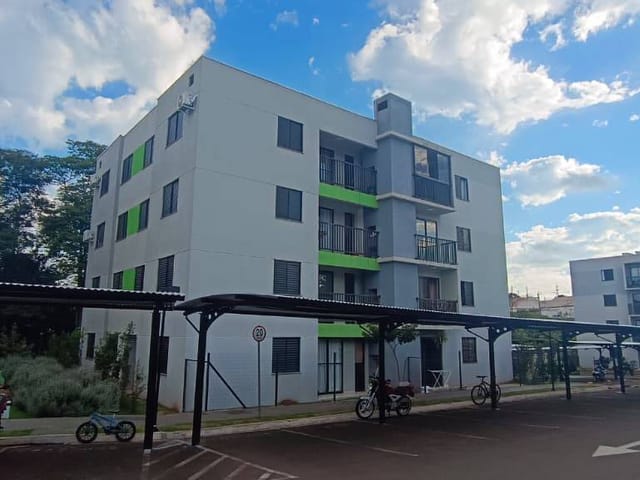 Apartamento 2 quartos e 1 banheiro, à venda, no bairro Centro em Cambé