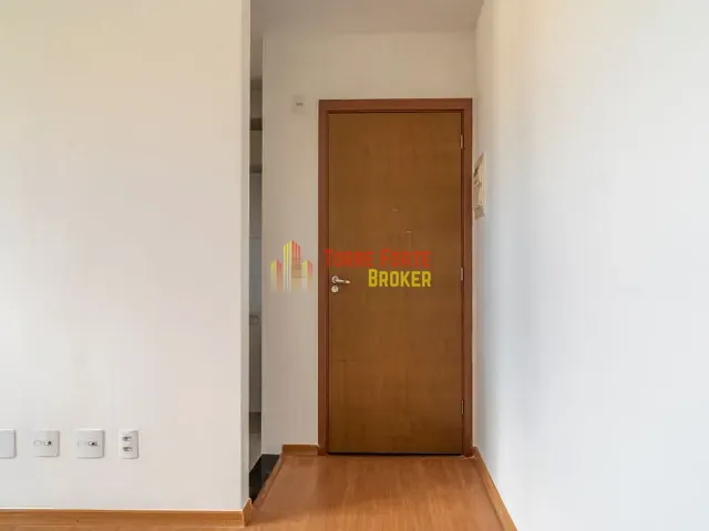 Apartamento com 57m² 2 quartos e 1 banheiro, para alugar, no bairro Centro em Lauro de Freitas