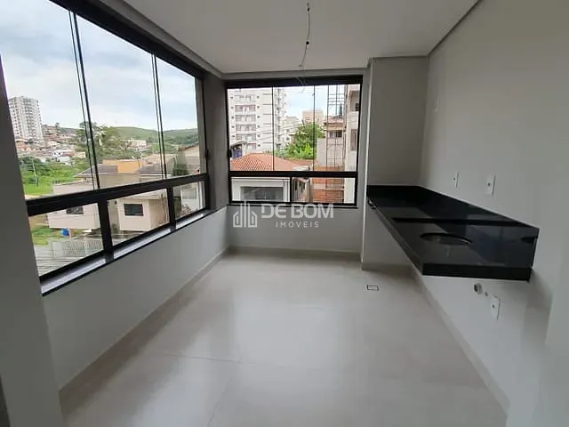 Apartamento 3 quartos e 2 banheiros, à venda, no bairro Jardim Elvira Dias em Poços de Caldas