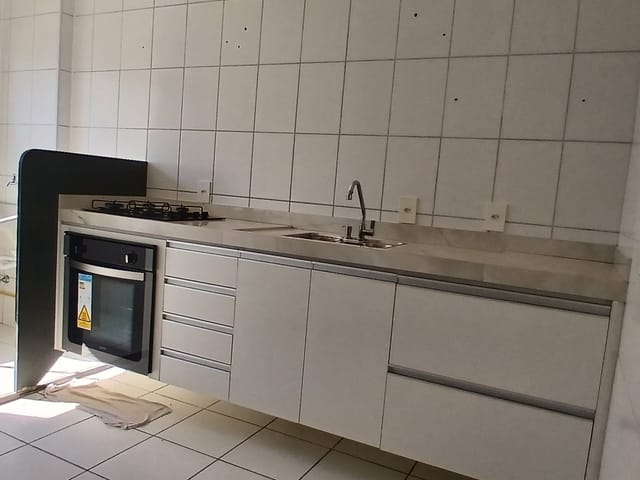 Apartamento com 57m² 2 quartos e 1 banheiro, à venda, no bairro Vila dos Comerciários I em Taubaté