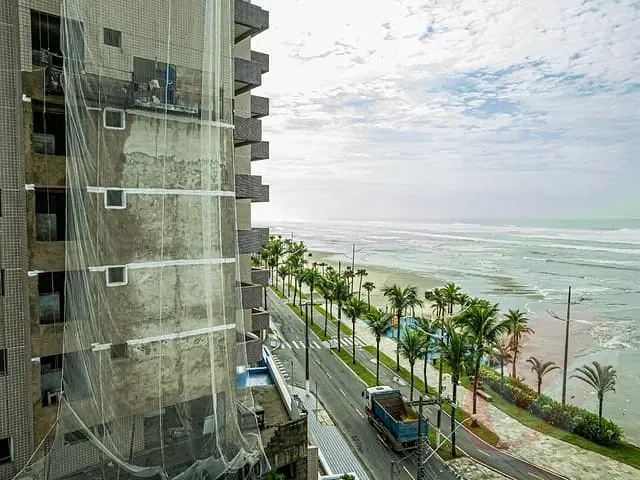 Apartamento 2 quartos e 2 banheiros, à venda, no bairro Real em Praia Grande