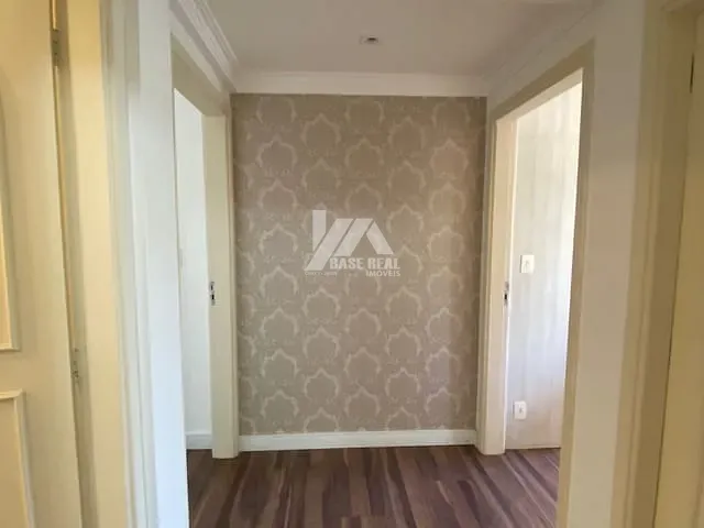 Apartamento com 165m² 3 quartos e 2 banheiros, à venda, no bairro Centro em Guarapuava