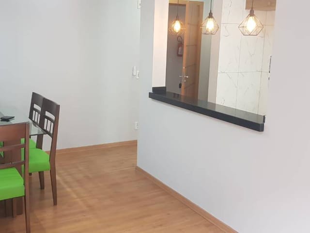Apartamento 2 quartos e 1 banheiro, à venda, no bairro Centro em Cambé
