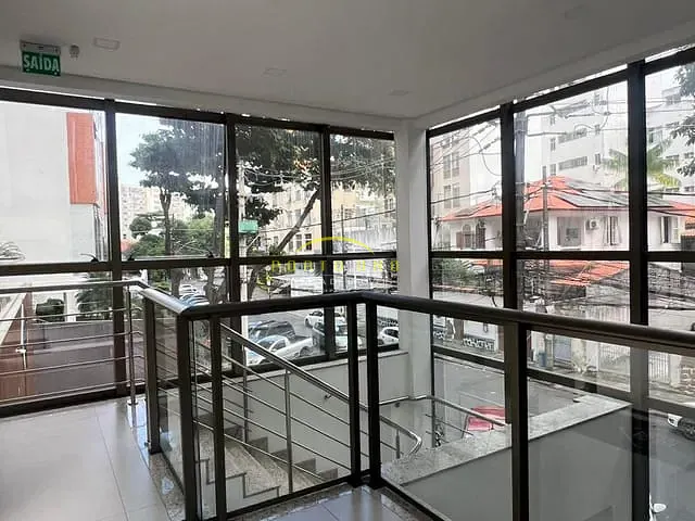 Apartamento 1 quarto e 1 banheiro, à venda, no bairro Barra em Salvador