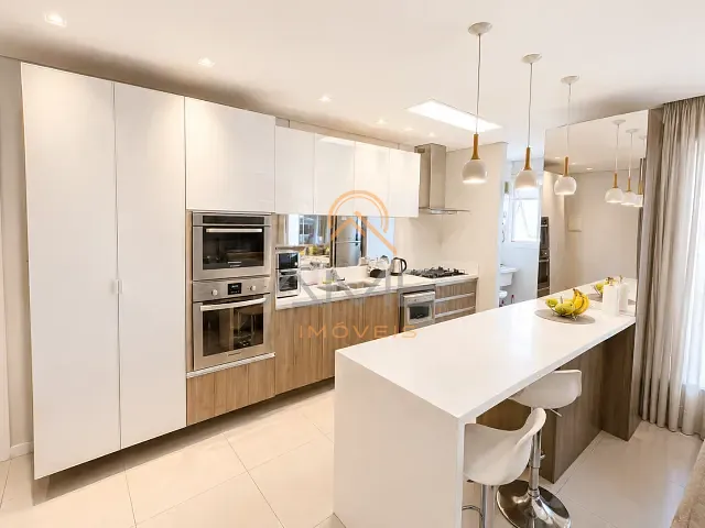 Apartamento com 163m² 3 quartos e 2 banheiros, à venda, no bairro Três Vendas em Pelotas