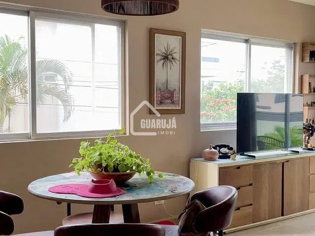 Apartamento 3 quartos e 2 banheiros, à venda, no bairro Enseada em Guarujá